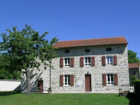 Gîte familial avec jardin, proche de Vichy, 4 chambres, draps inclus, animaux acceptés - FR-1-489-188